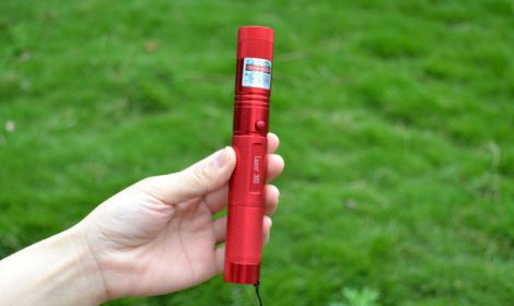 Green light laser flashlight (Color: Red)